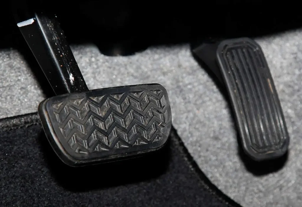 spongy-brakes-soft-brake-pedal